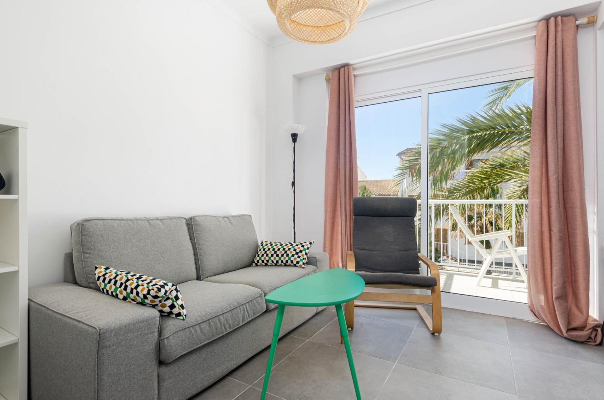 Yourhouse Monges Apartment With Balcony กันปิกาฟอร์ต ภายนอก รูปภาพ
