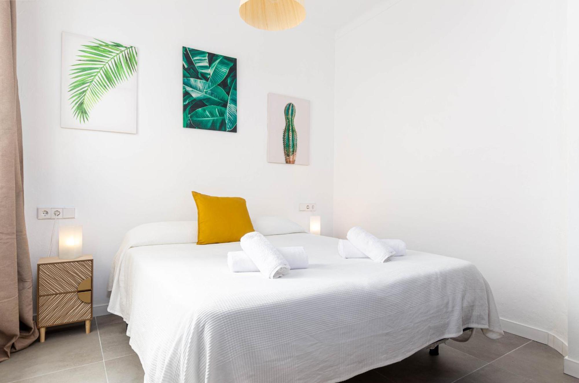 Yourhouse Monges Apartment With Balcony กันปิกาฟอร์ต ภายนอก รูปภาพ