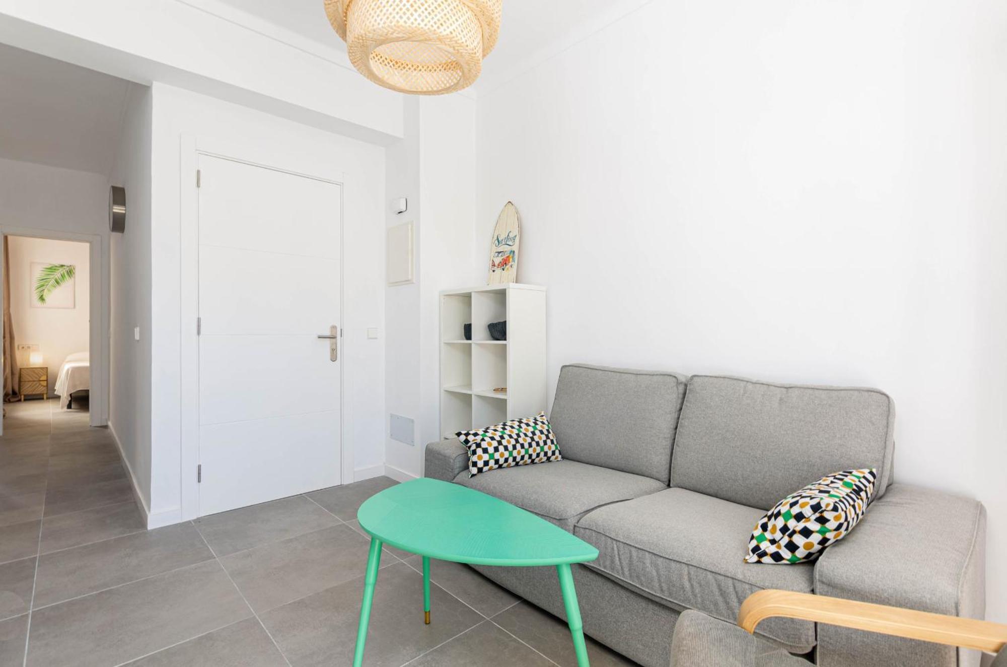 Yourhouse Monges Apartment With Balcony กันปิกาฟอร์ต ภายนอก รูปภาพ