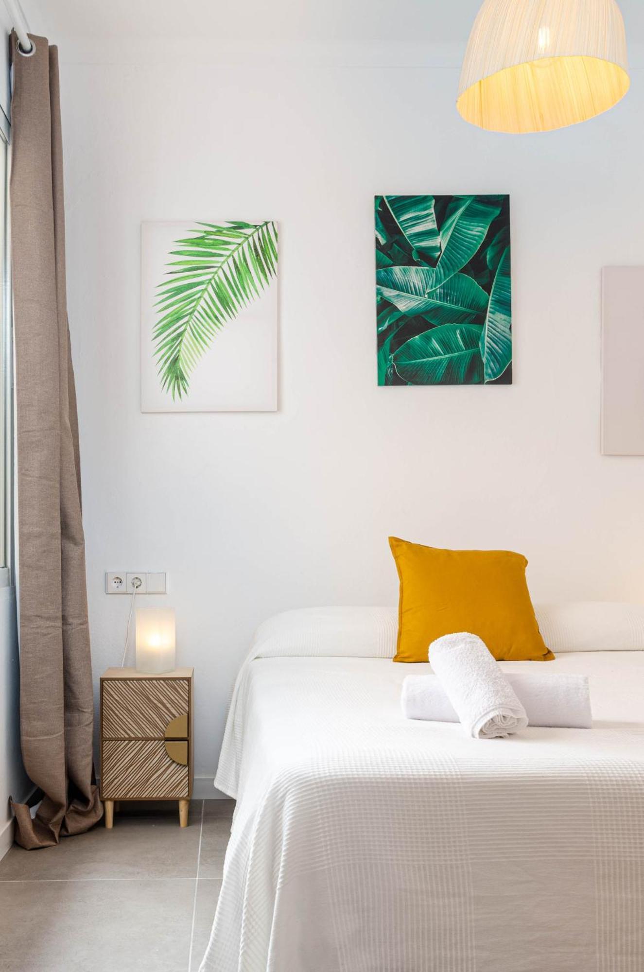 Yourhouse Monges Apartment With Balcony กันปิกาฟอร์ต ภายนอก รูปภาพ